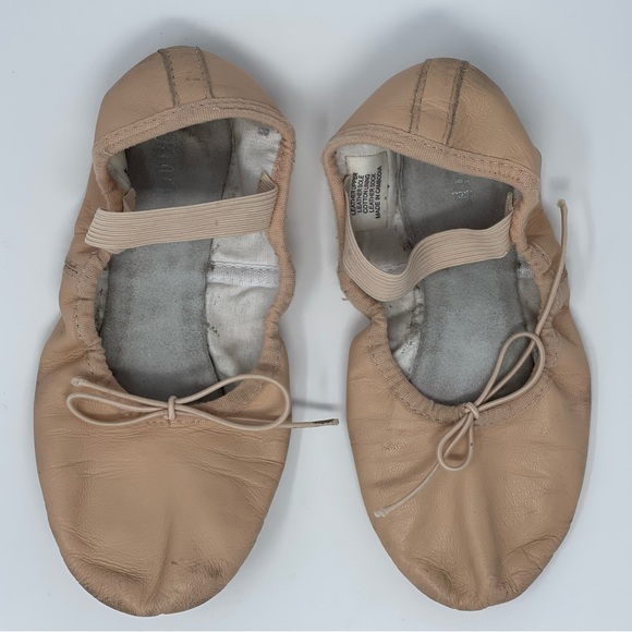 BLOCH: Pink Leather Ballet Shoes, Size 1B - Picture 1 of 4